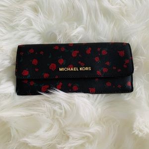 ‼️ Micheal Kors Rose 🌹 wallet ‼️